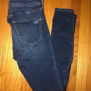 HOLLISTER HIGHRISE JEGGING